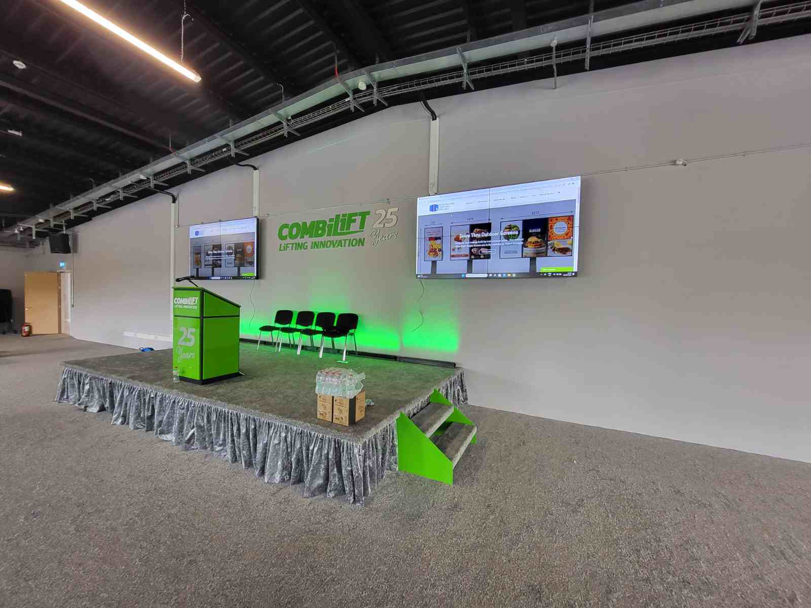 LCD Video Wall